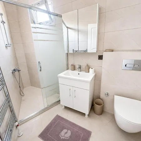 15 Minutes To The Airport Luxury Arnavutkoy
